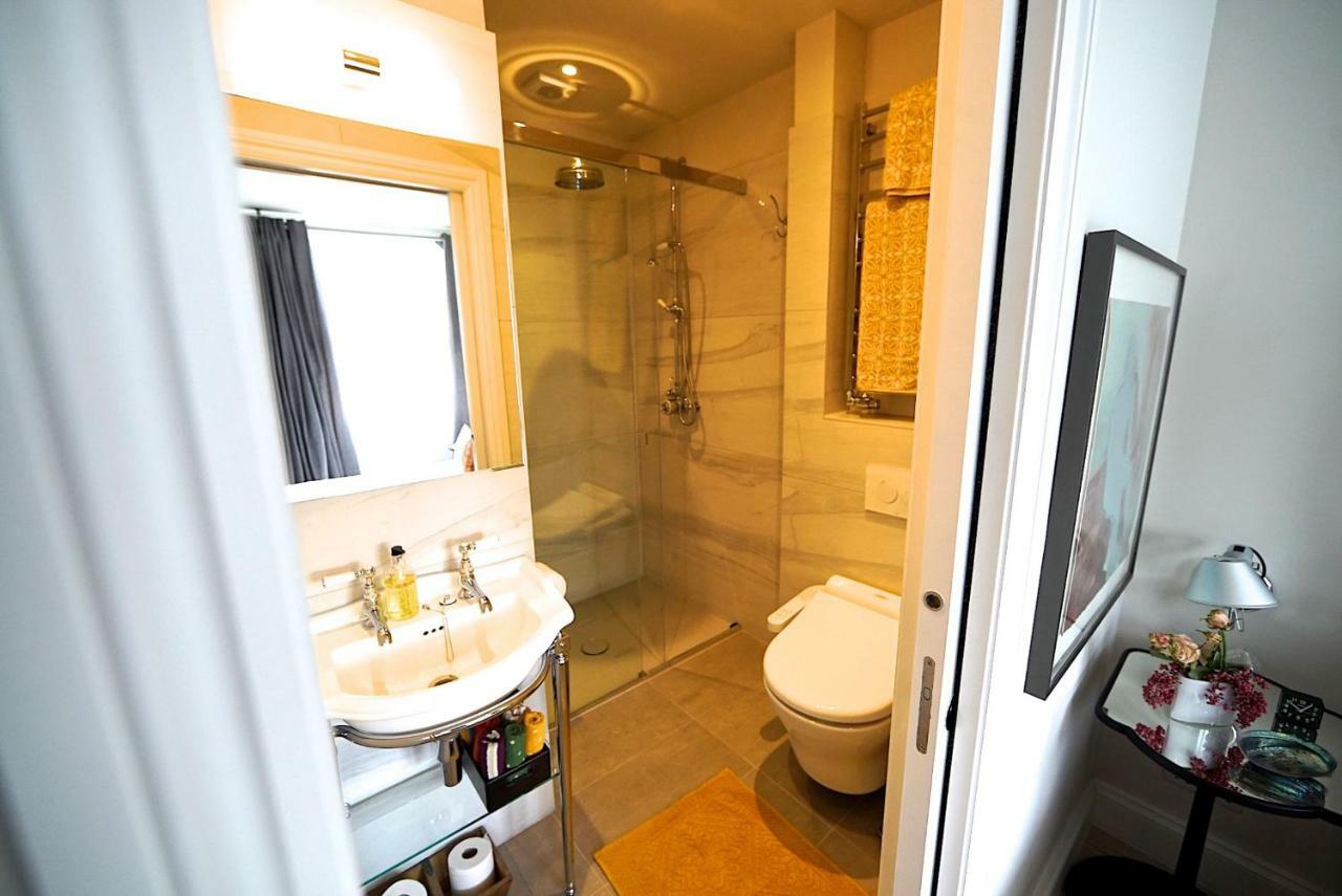 Bed & Breakfast Kew Gardens 4*